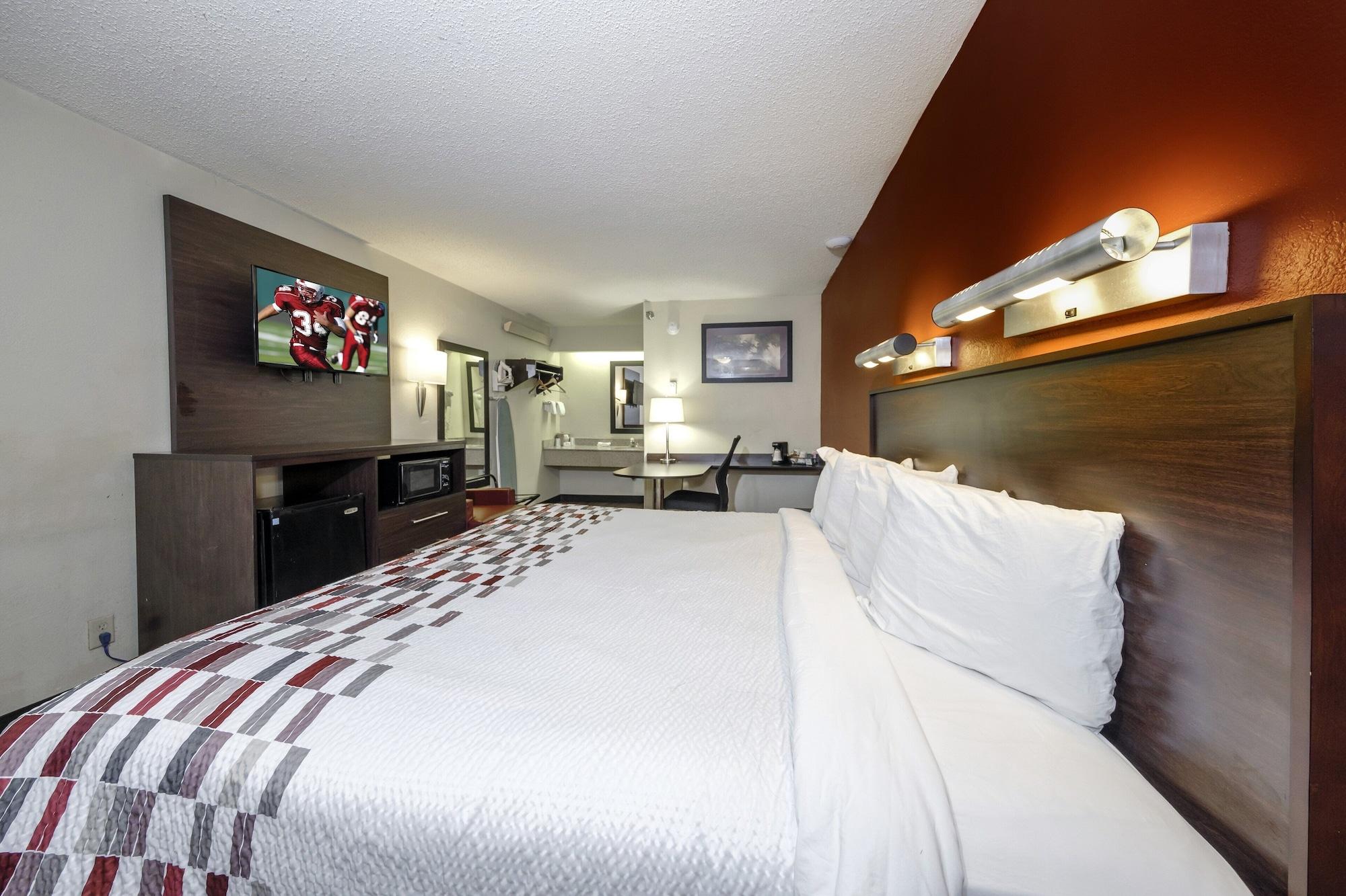 Red Roof Inn Tampa - Brandon Екстериор снимка