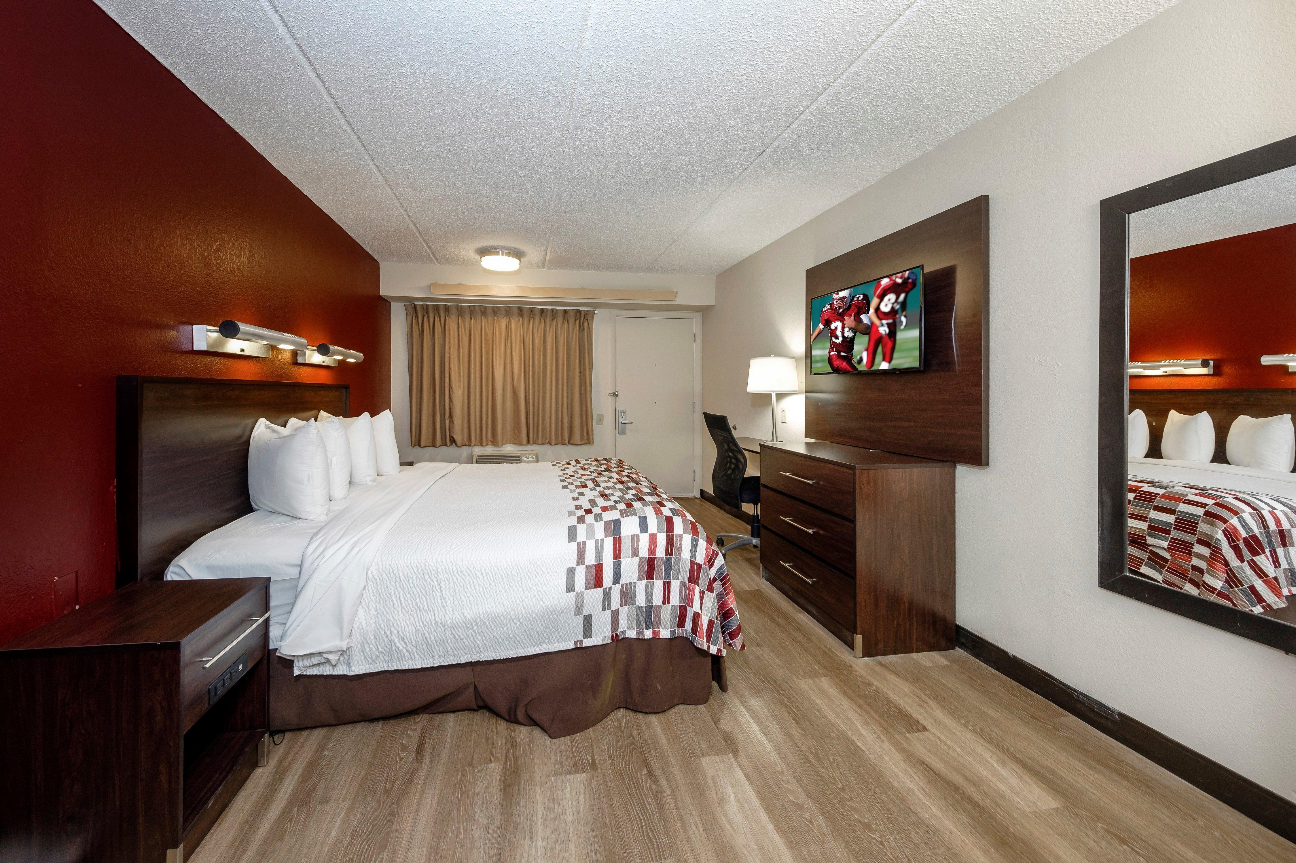 Red Roof Inn Tampa - Brandon Екстериор снимка