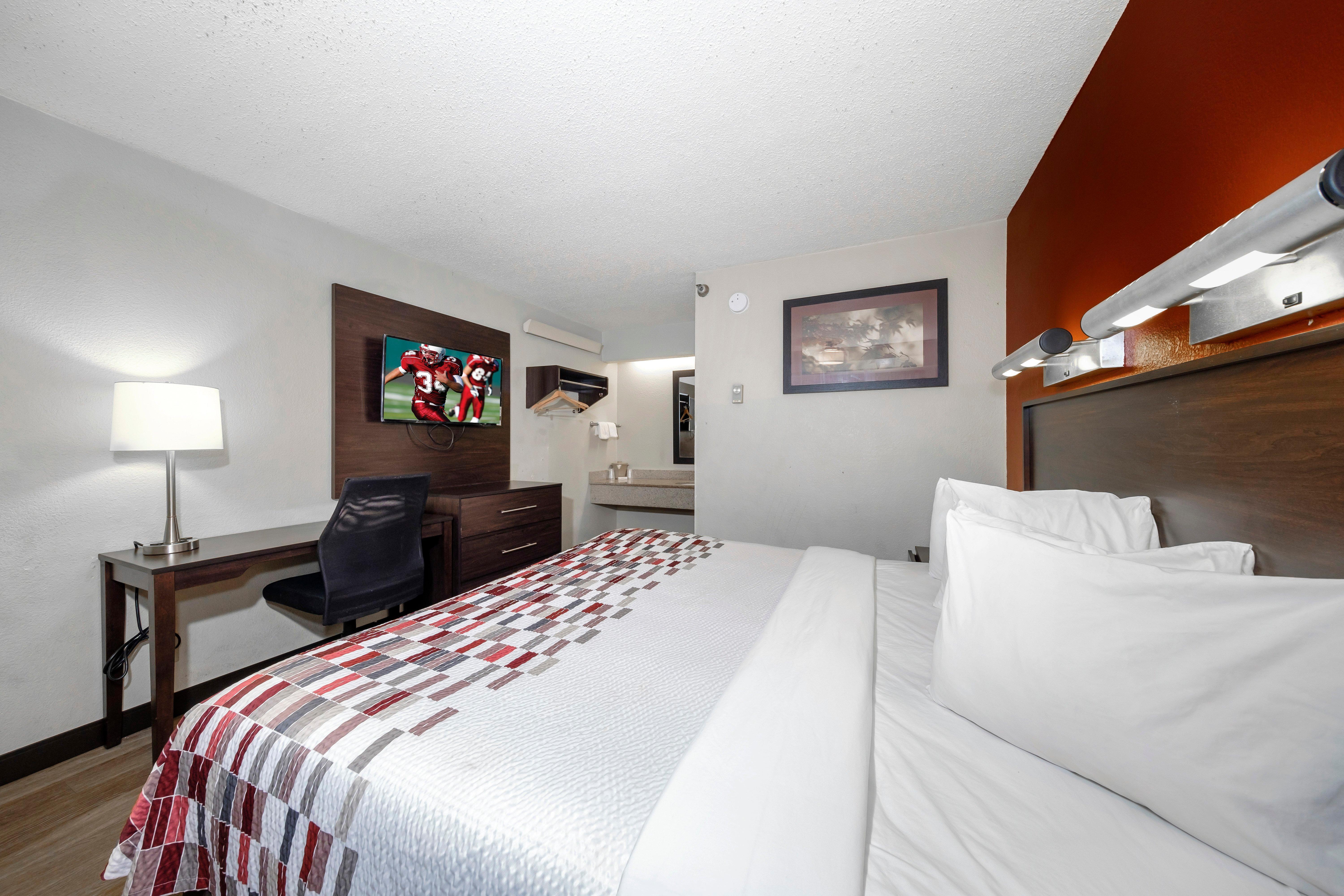 Red Roof Inn Tampa - Brandon Екстериор снимка