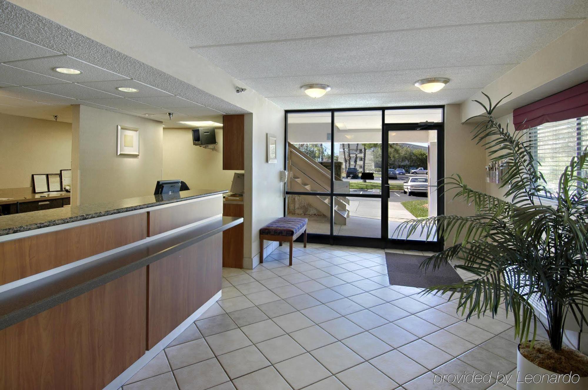 Red Roof Inn Tampa - Brandon Екстериор снимка